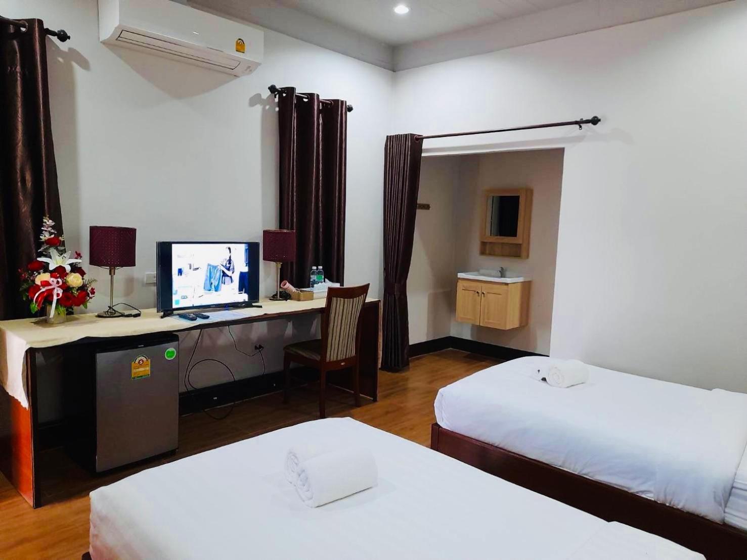 Punyin Hotel Inthanon -ปั้นหยิ่น โฮเทล Chom Thong Luaran gambar