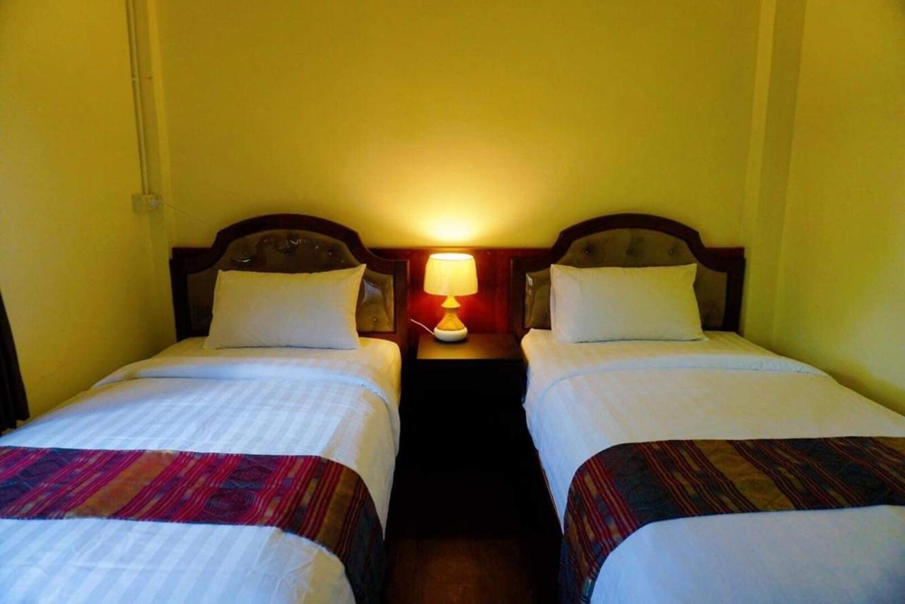 Punyin Hotel Inthanon -ปั้นหยิ่น โฮเทล Chom Thong Luaran gambar